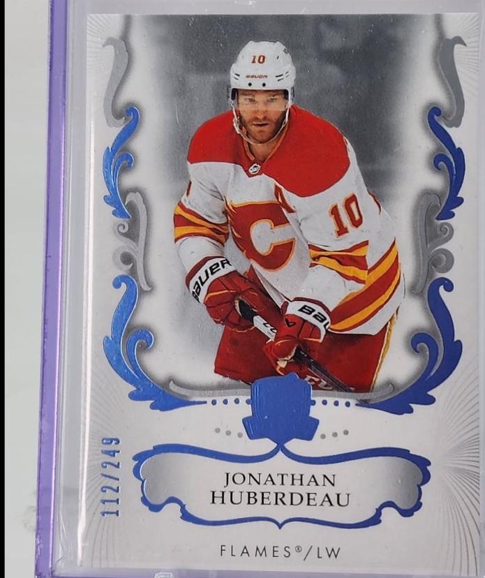 Jonathan Huberdeau #82