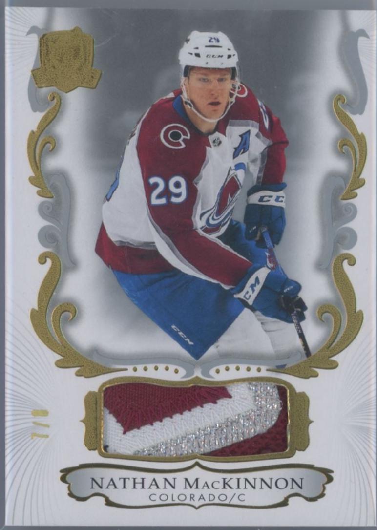 Nathan MacKinnon [Gold Foi] #50