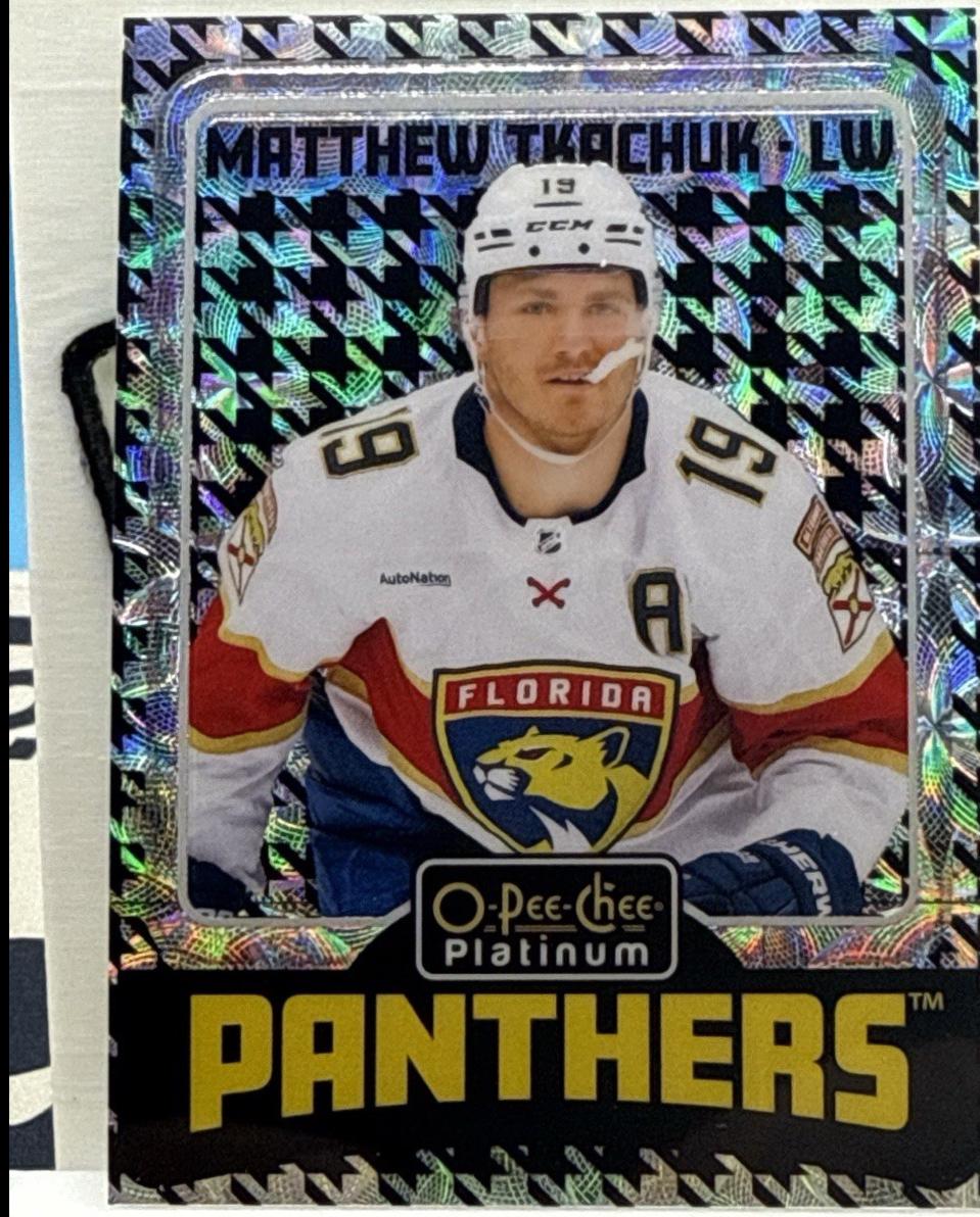 Matthew Tkachuk [Houndstooth] #R29
