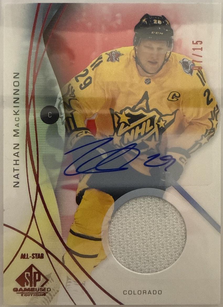 Nathan MacKinnon [Red Auto Jersey] #143