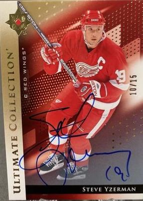 Steve Yzerman [Gold Autograph] #96