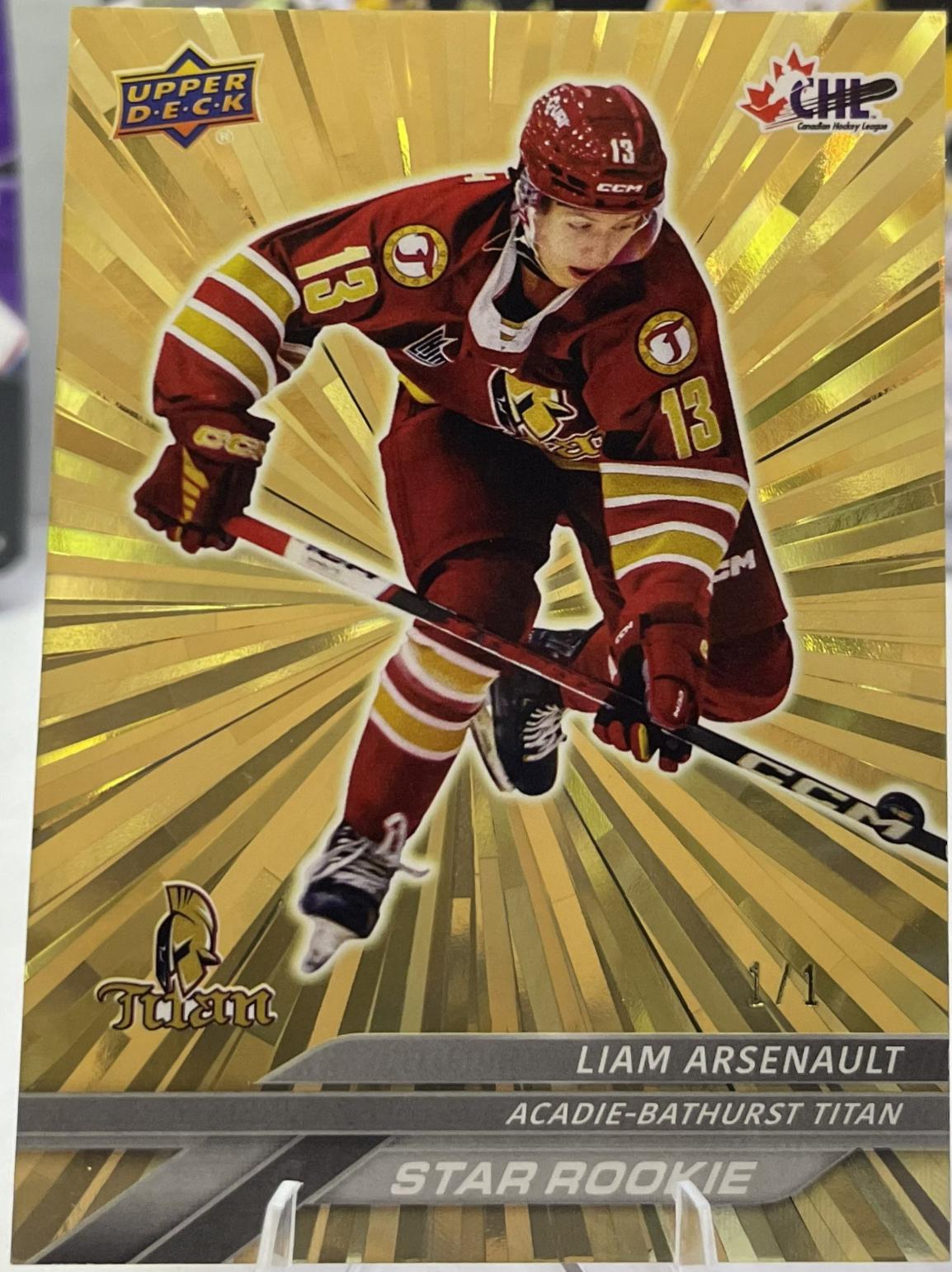 Liam Arsenault [Outburst Gold] #392