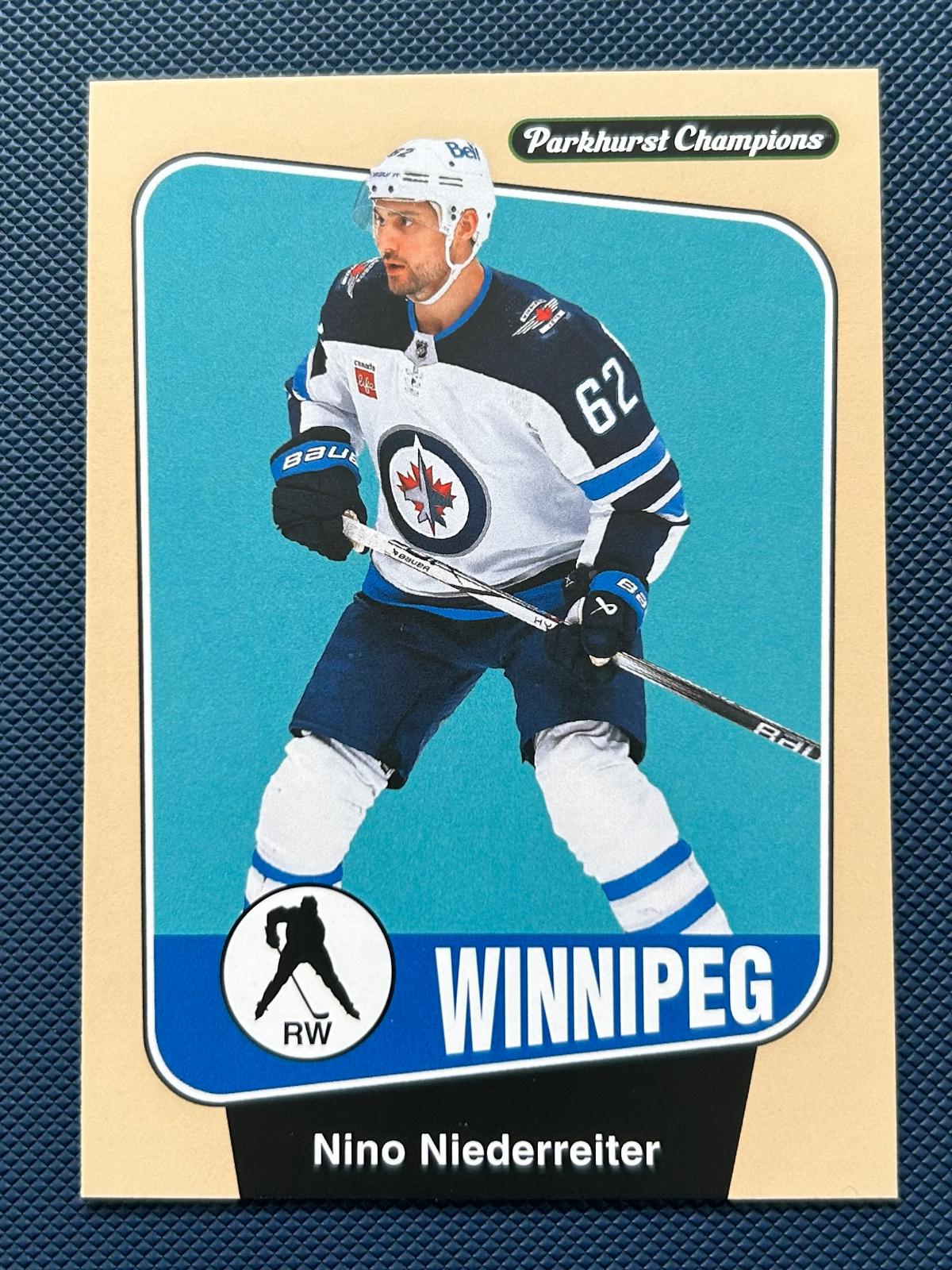 Nino Niederreiter #28