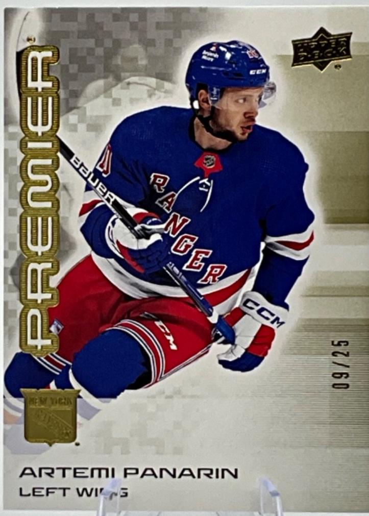 Artemi Panarin [Gold] #27