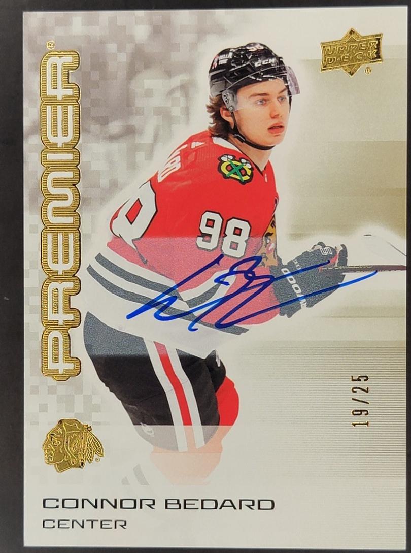 Connor Bedard [Gold Autograph] #90
