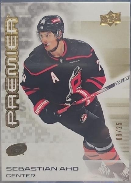 Sebastian Aho [Gold] #20
