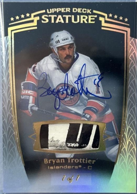 Bryan Trottier [Black Autograph Memorabilia] #28