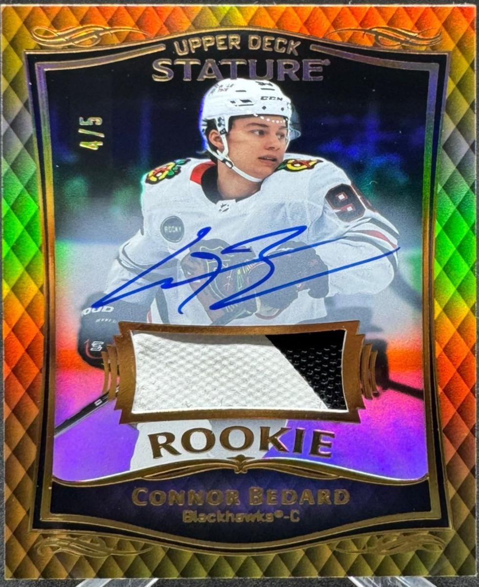 Connor Bedard [Gold Autograph] #25