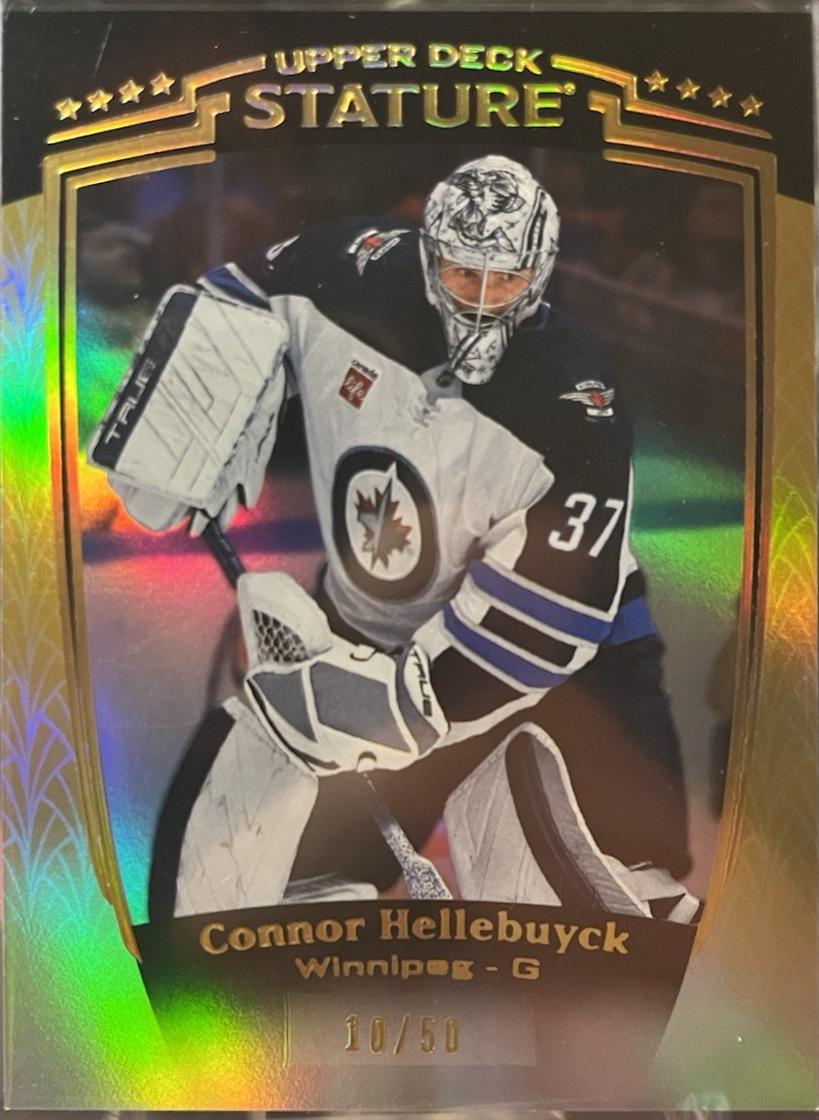 Connor Hellebuyck [Gold] #3
