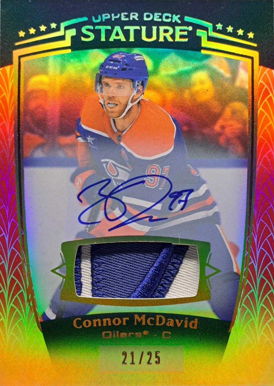 Connor McDavid [Red Autograph Memorabilia] #19