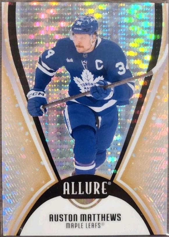 Auston Matthews [Gold Glitter Bomb] #12