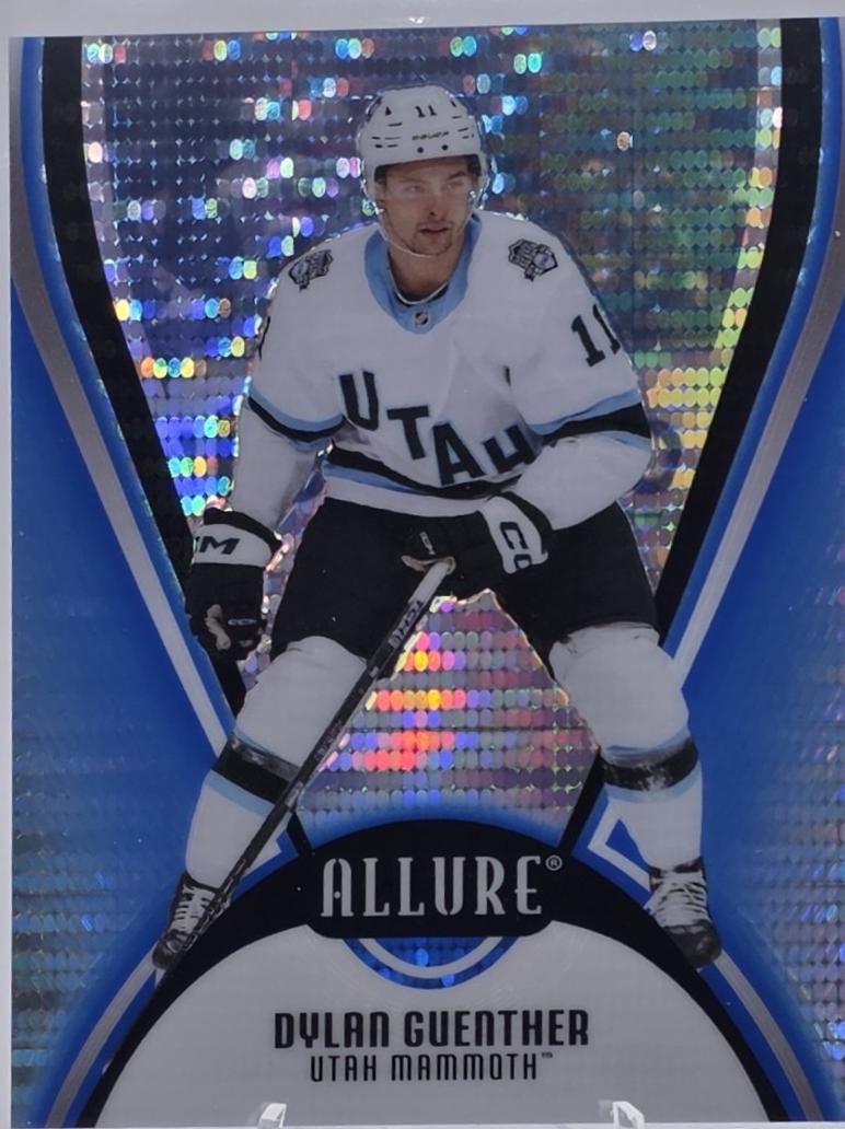 Dylan Guenther [Blue Line] #35