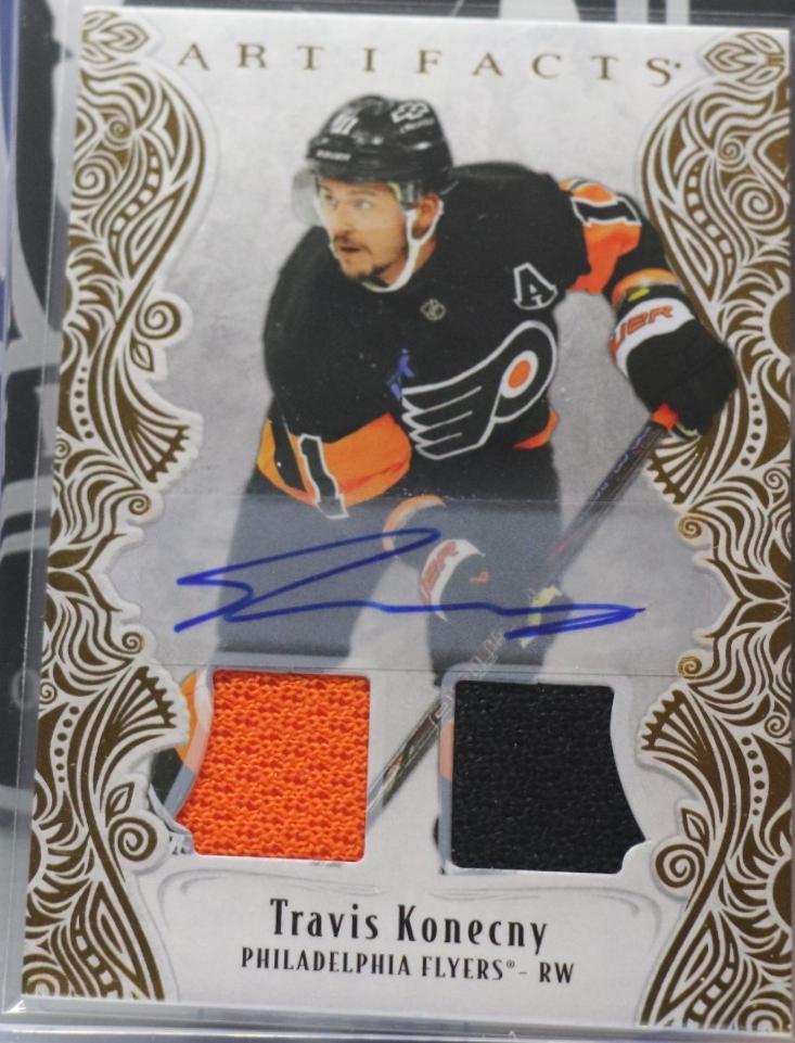 Travis Konecny [Auto Material Gold] #124