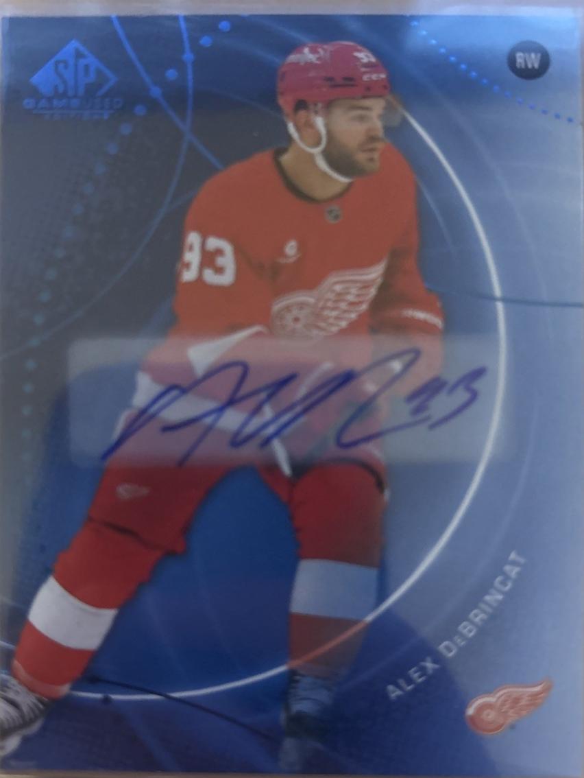 Alex DeBrincat [Purple Autograph] #16
