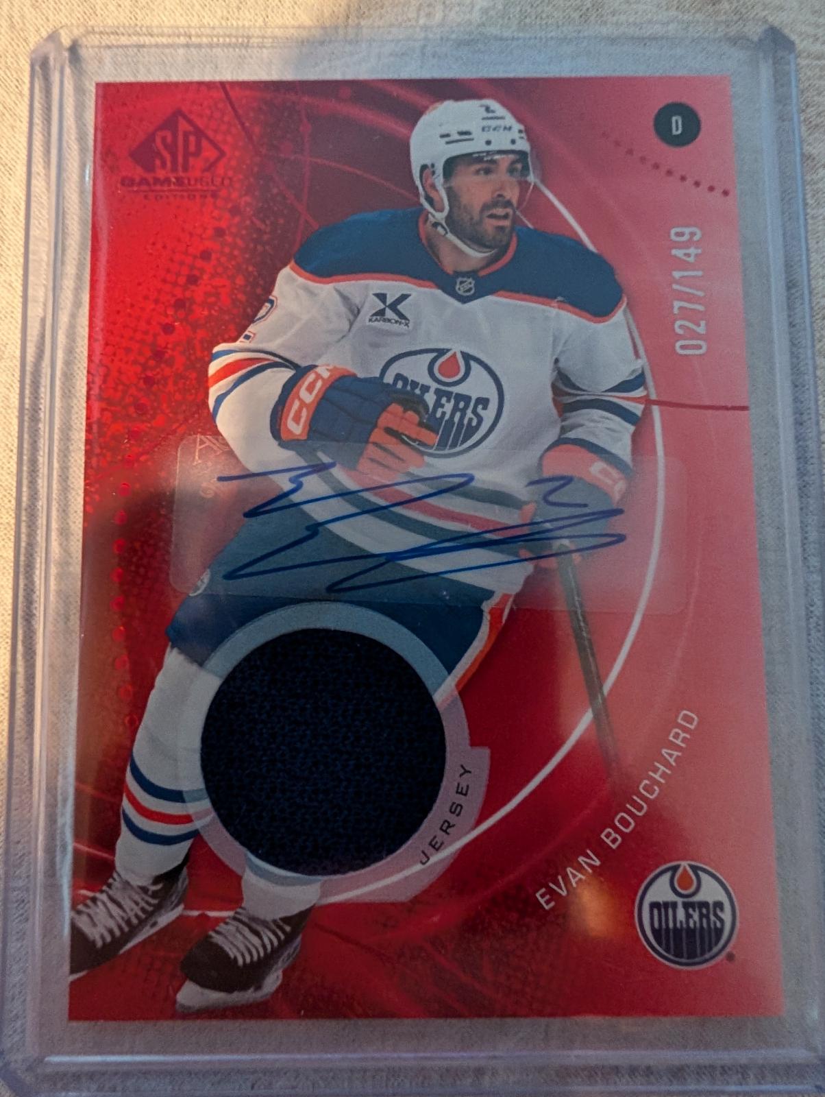 Evan Bouchard [Red Auto Jersey] #32