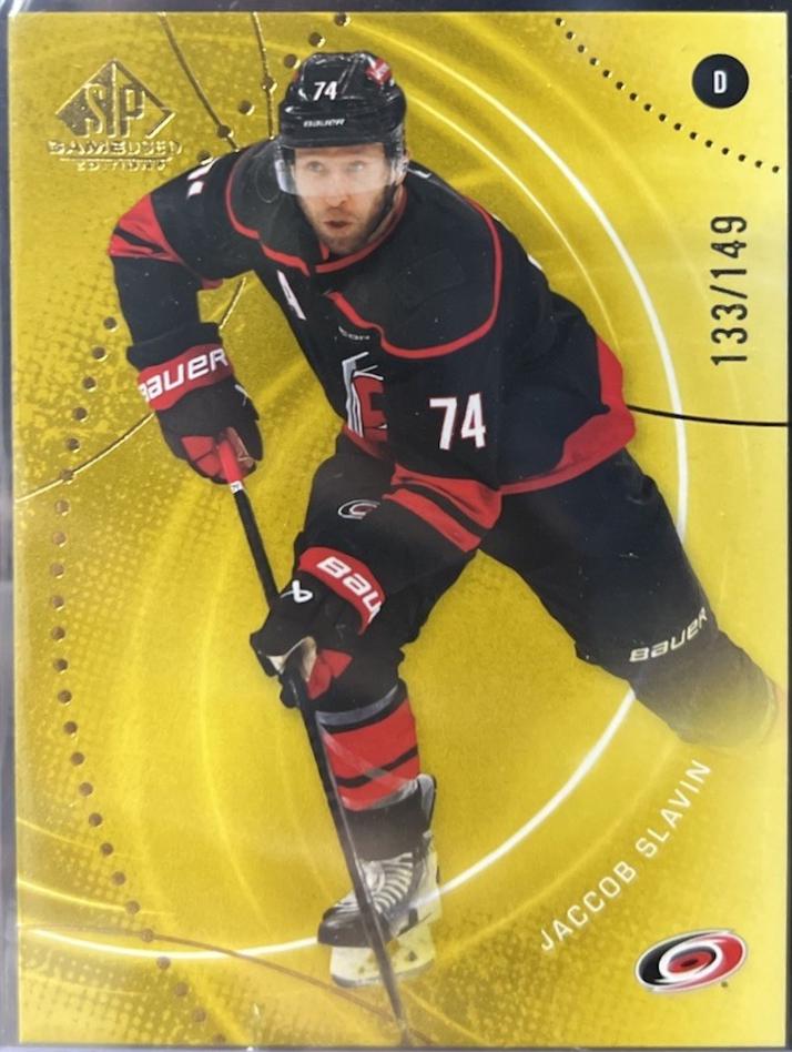 Jaccob Slavin [Gold] #101