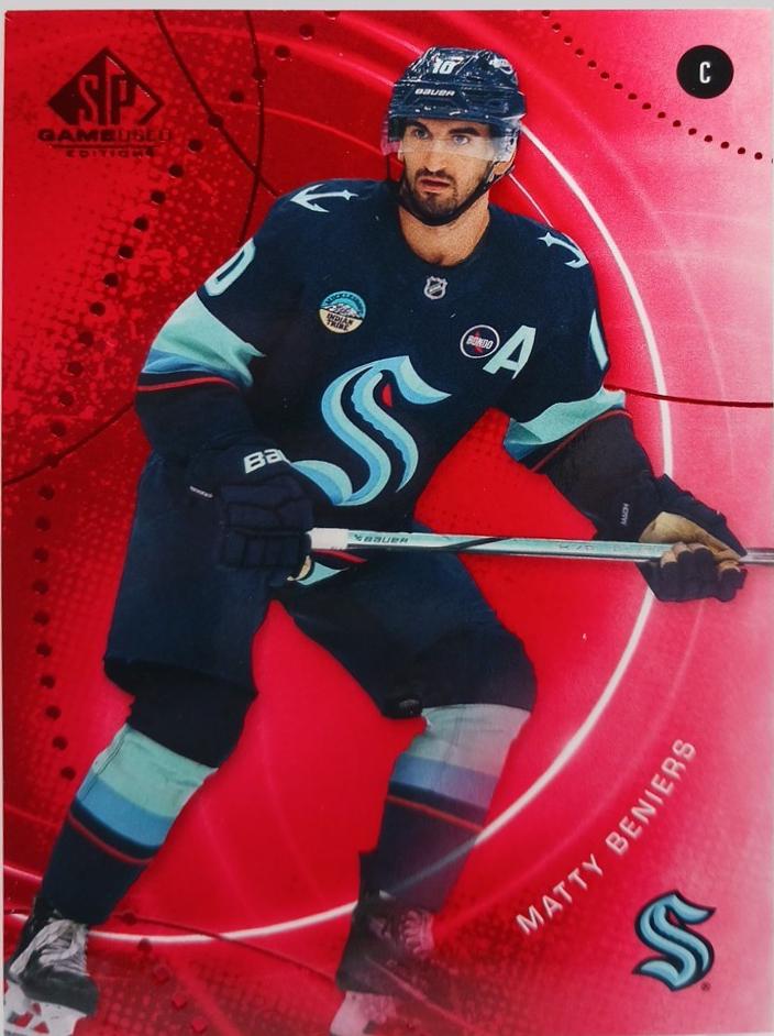 Matty Beniers [Red] #82