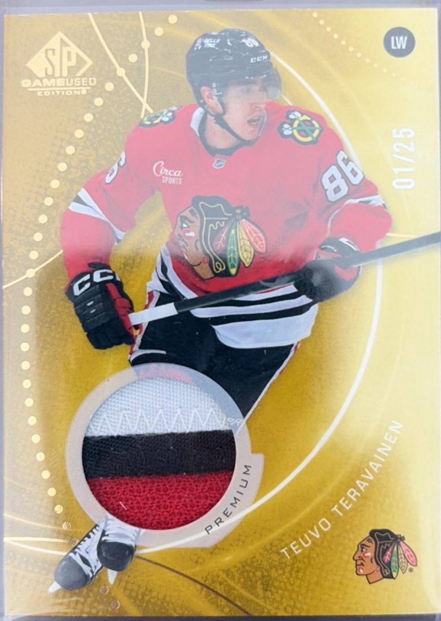 Teuvo Teravainen [Gold Premium Memorabilia] #31