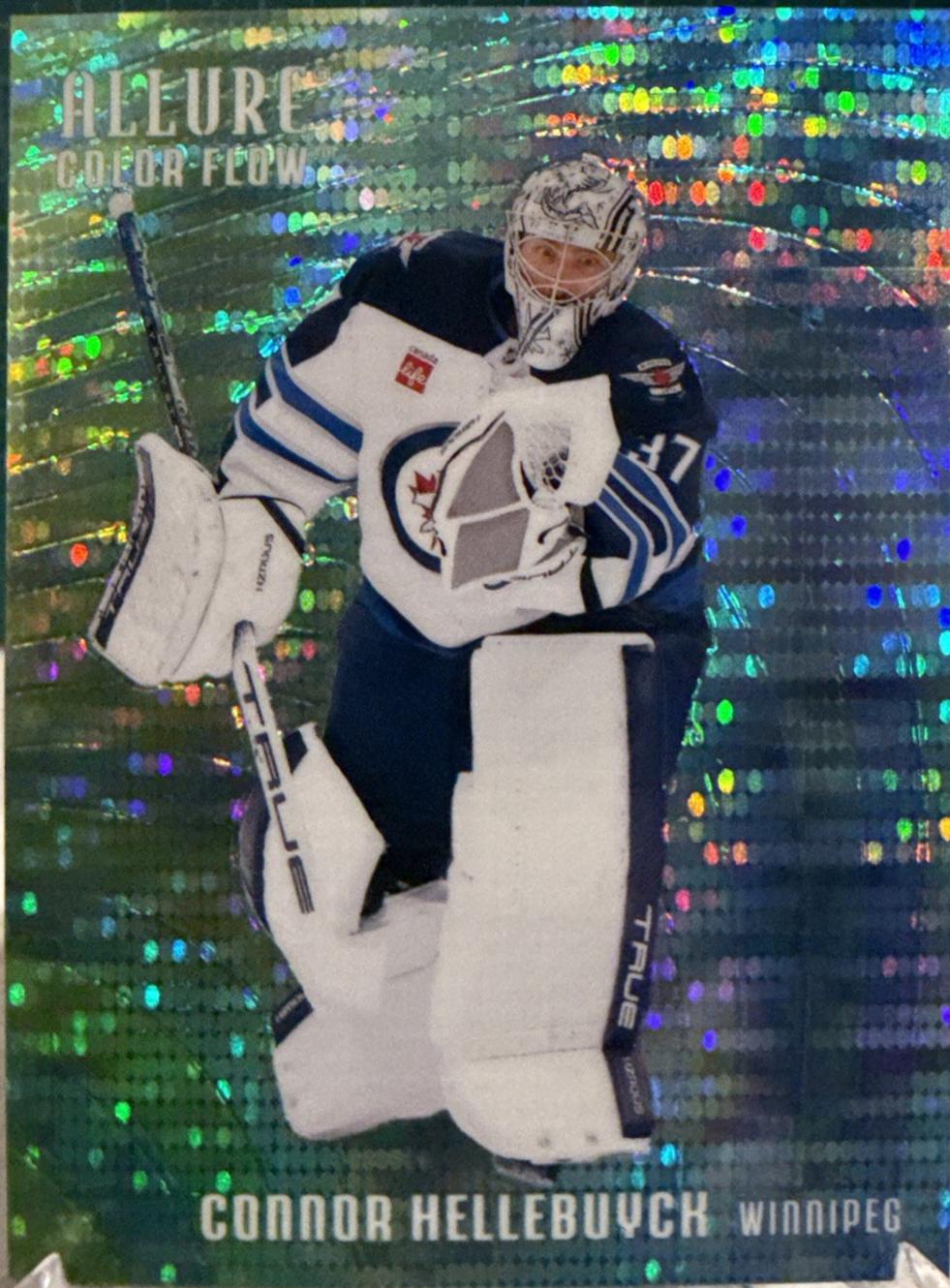 Connor Hellebuyck [Green Blue Spectrum] #CF-27