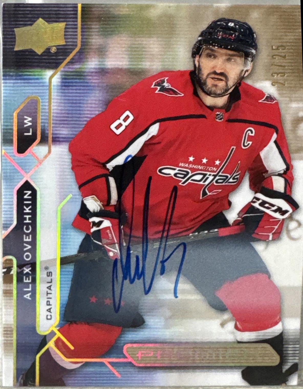 Alex Ovechkin [Gold Autograph] #8
