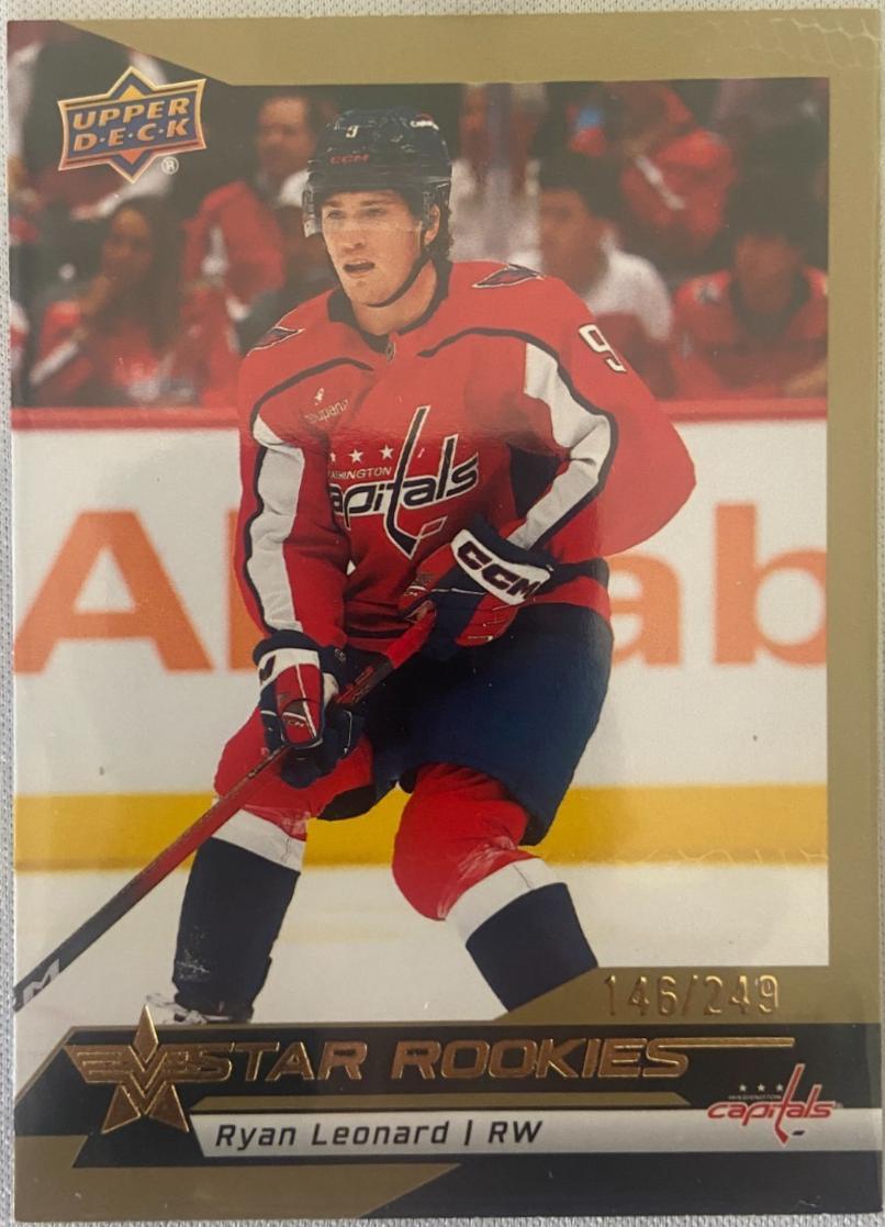 Ryan Leonard [Gold] #9