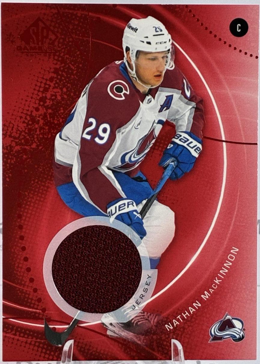 Nathan MacKinnon [Red Jersey] #149