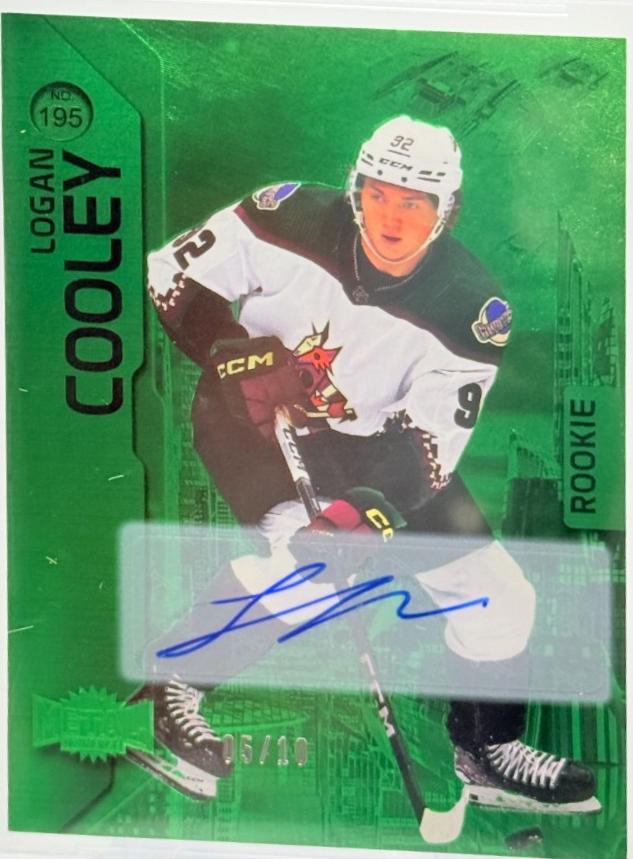 Logan Cooley [Green Autograph] #195