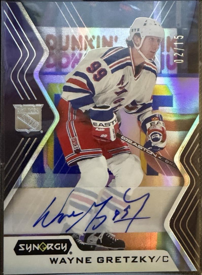 Wayne Gretzky [Purple Autograph] #72