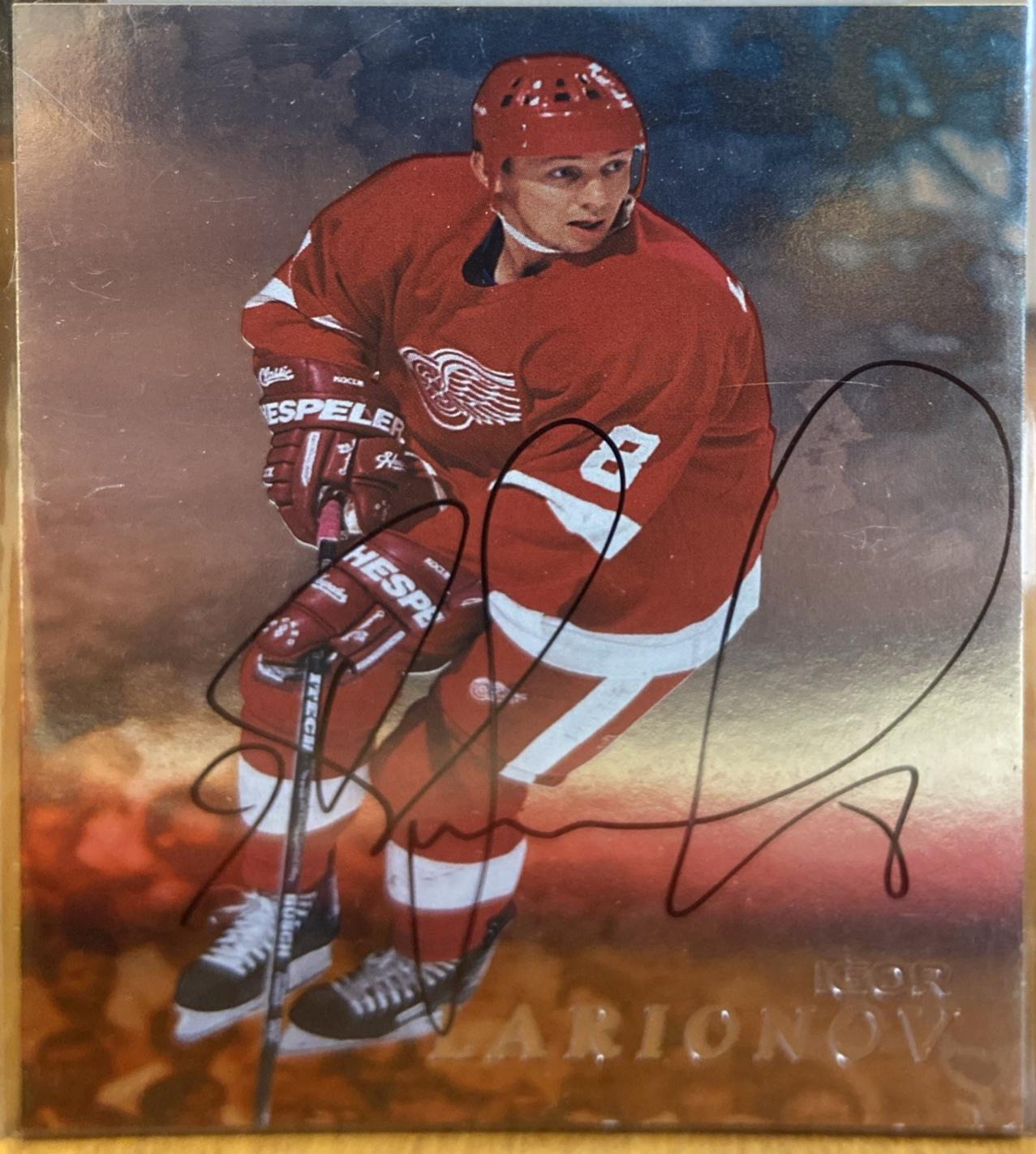 Igor Larionov [Autograph] #199