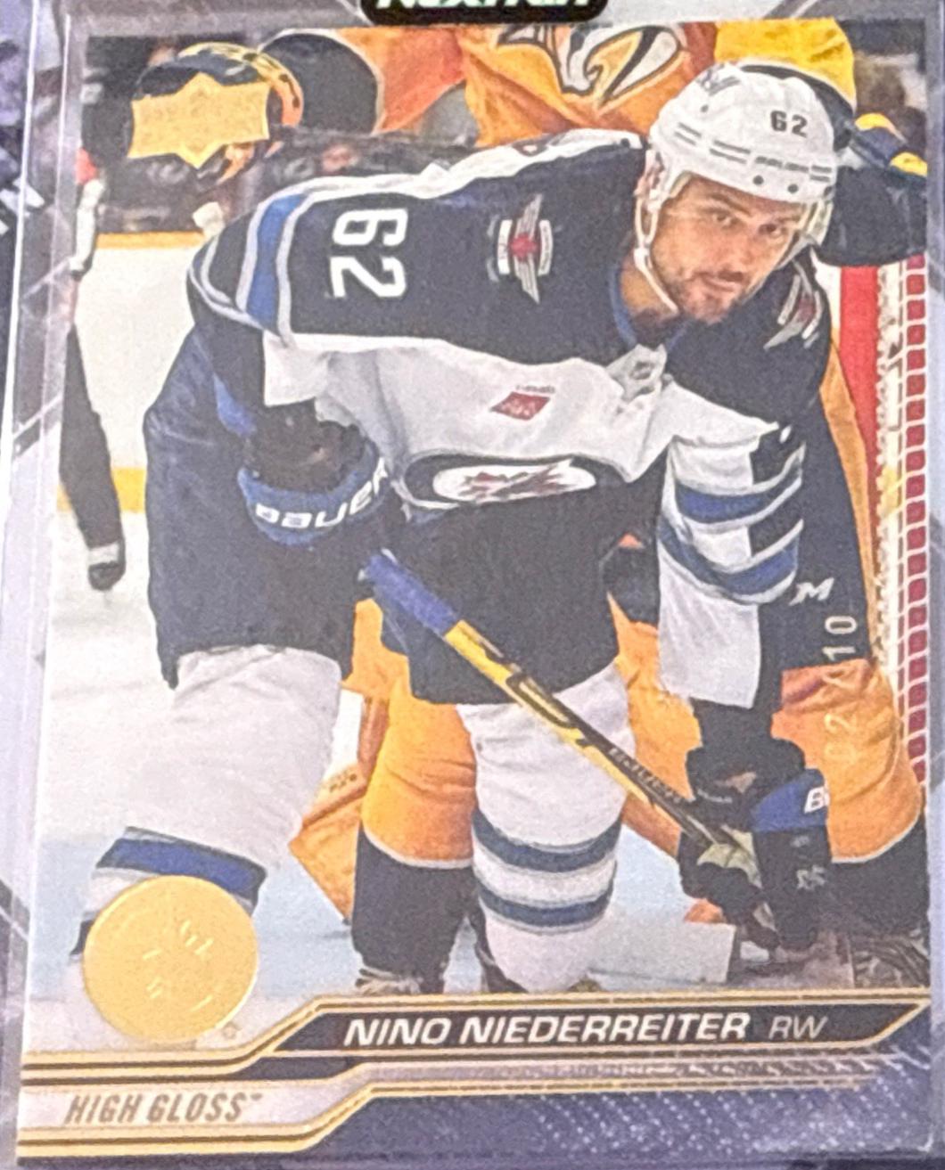 Nino Niederreiter [High Gloss] #444