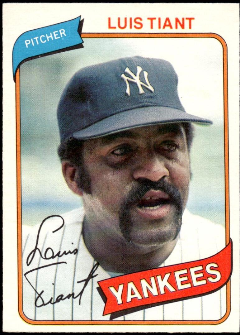 Luis Tiant #19