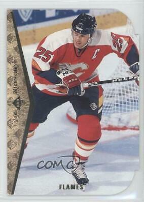 Joe Nieuwendyk [Die Cut] #20