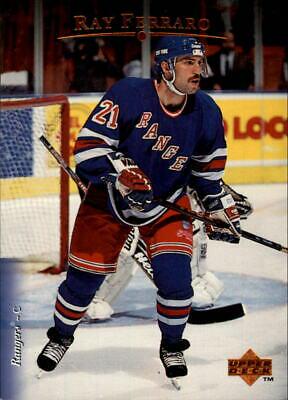 Ray Ferraro #90
