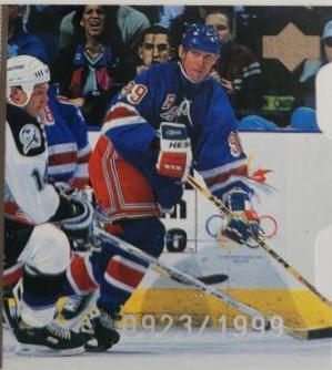 Wayne Gretzky [Quantum 2] #GO24