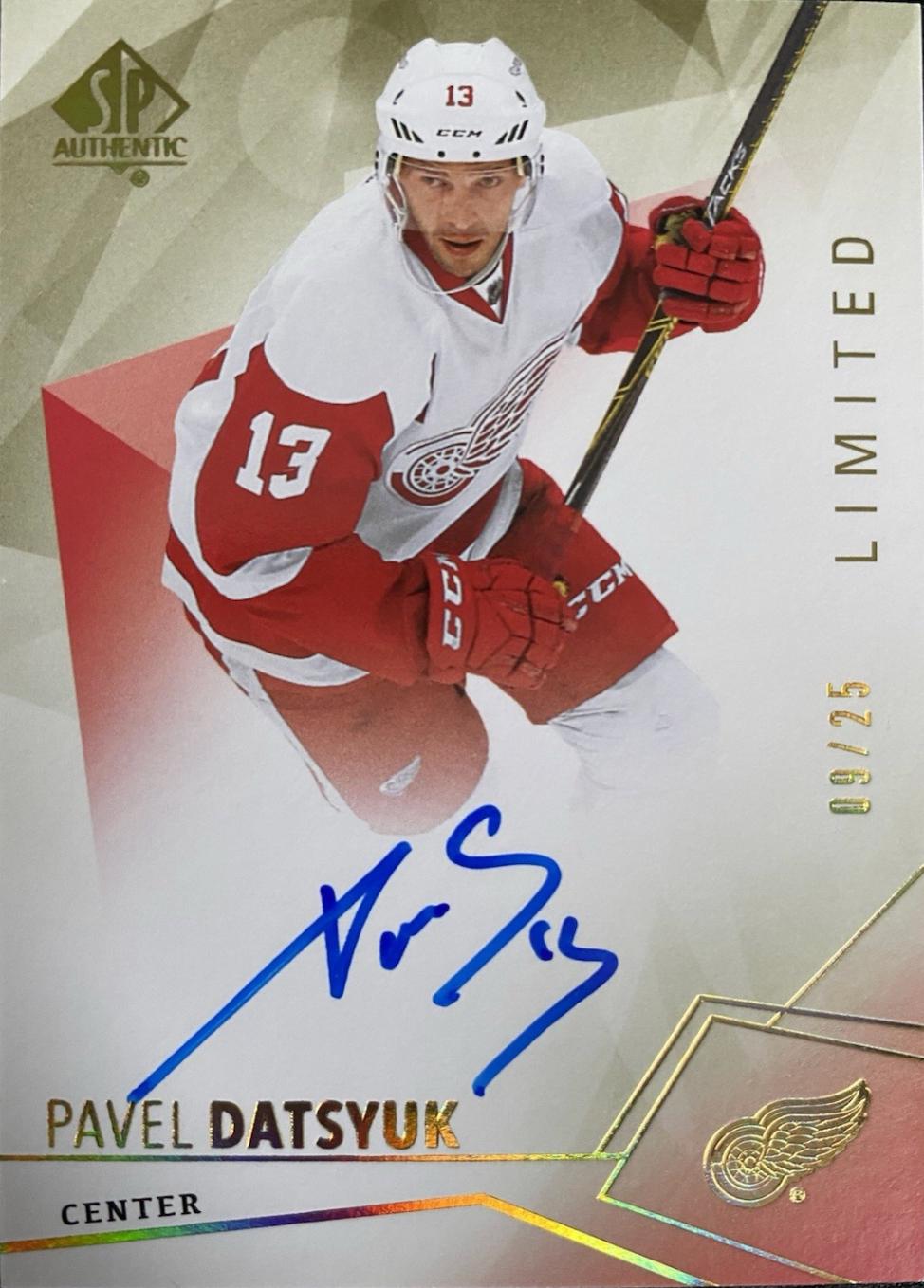 Pavel Datsyuk [Limited Autograph] #27