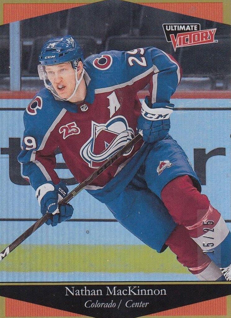 Nathan MacKinnon [Gold] #UV-9