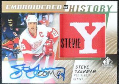 Steve Yzerman [Autograph] #72