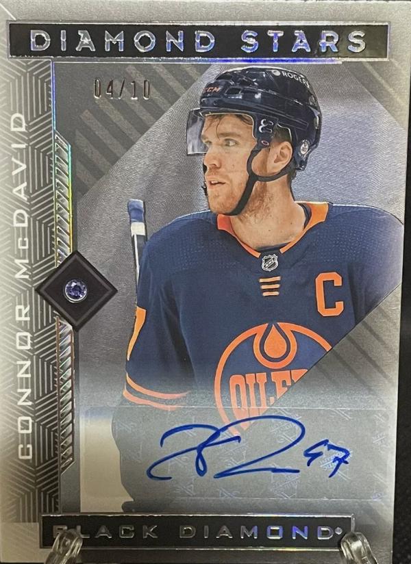 Connor McDavid [Purple Relic Autograph] #BDS-CM