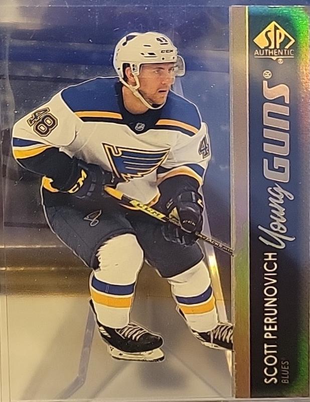 Scott Perunovich #707