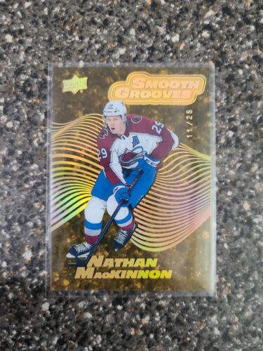 Nathan MacKinnon [Gold Spectrum] #SG12