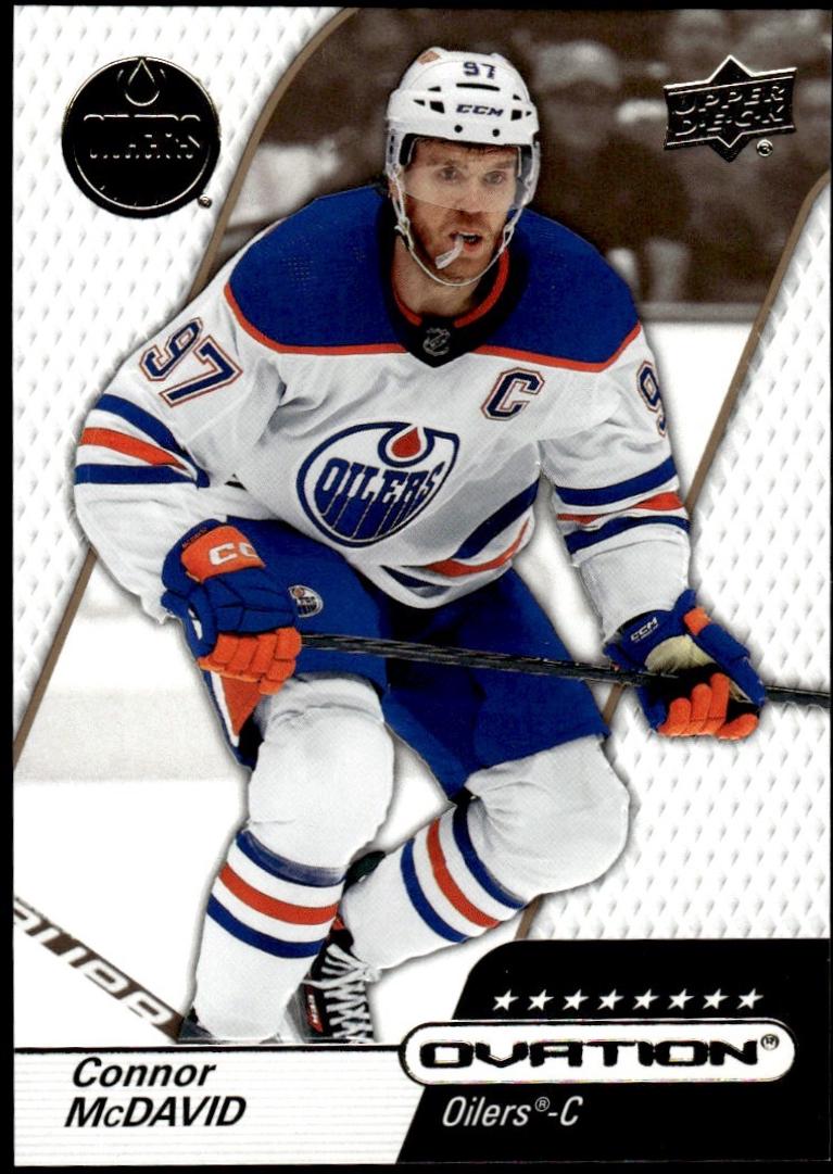 Connor McDavid [Gold Foil] #11