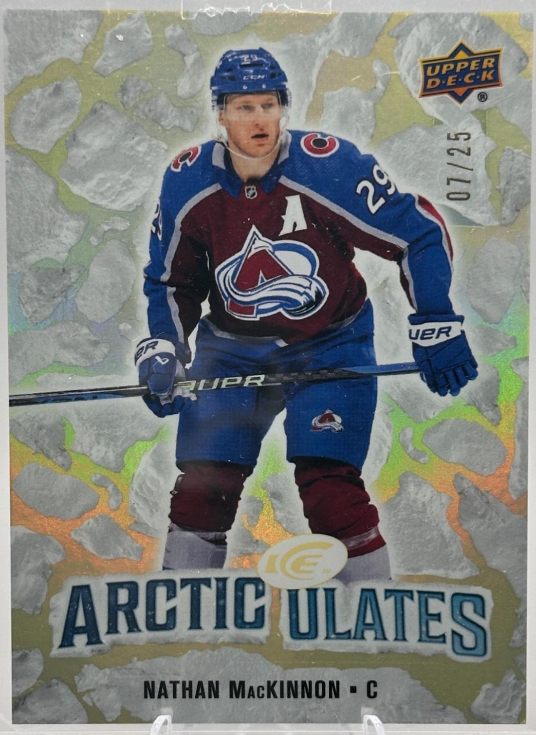 Nathan MacKinnon [Gold] #AT-7