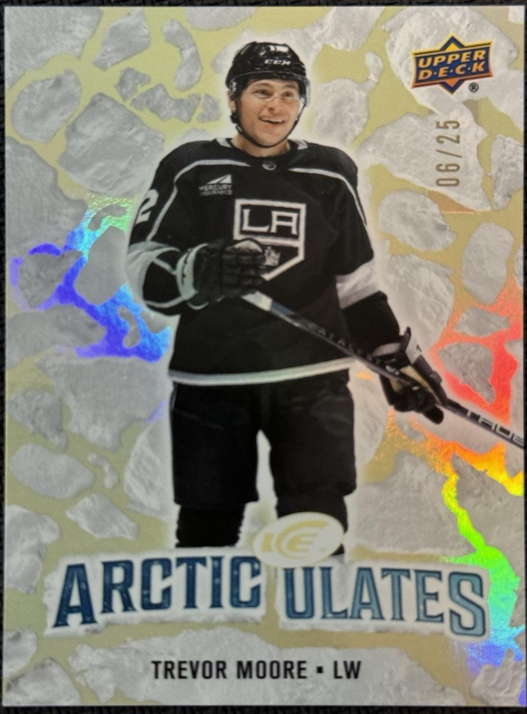 Trevor Moore [Gold] #AT-14