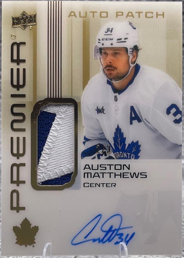 Auston Matthews [Gold] #AV-AM