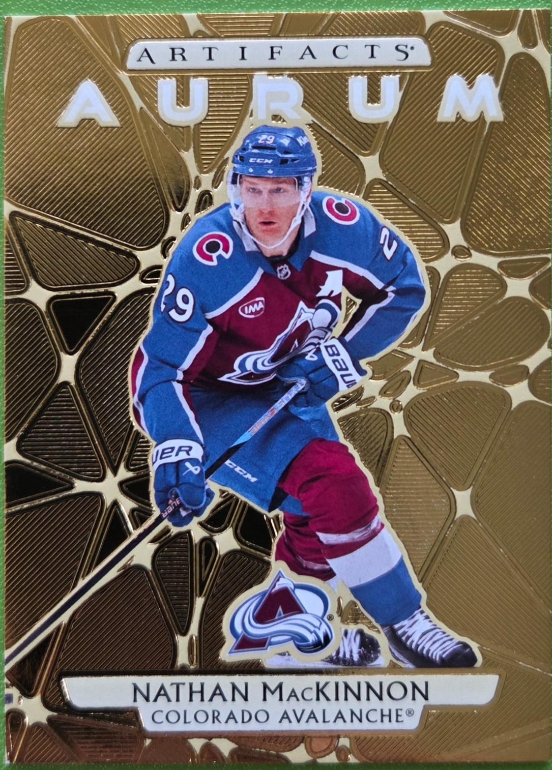 Nathan MacKinnon #7