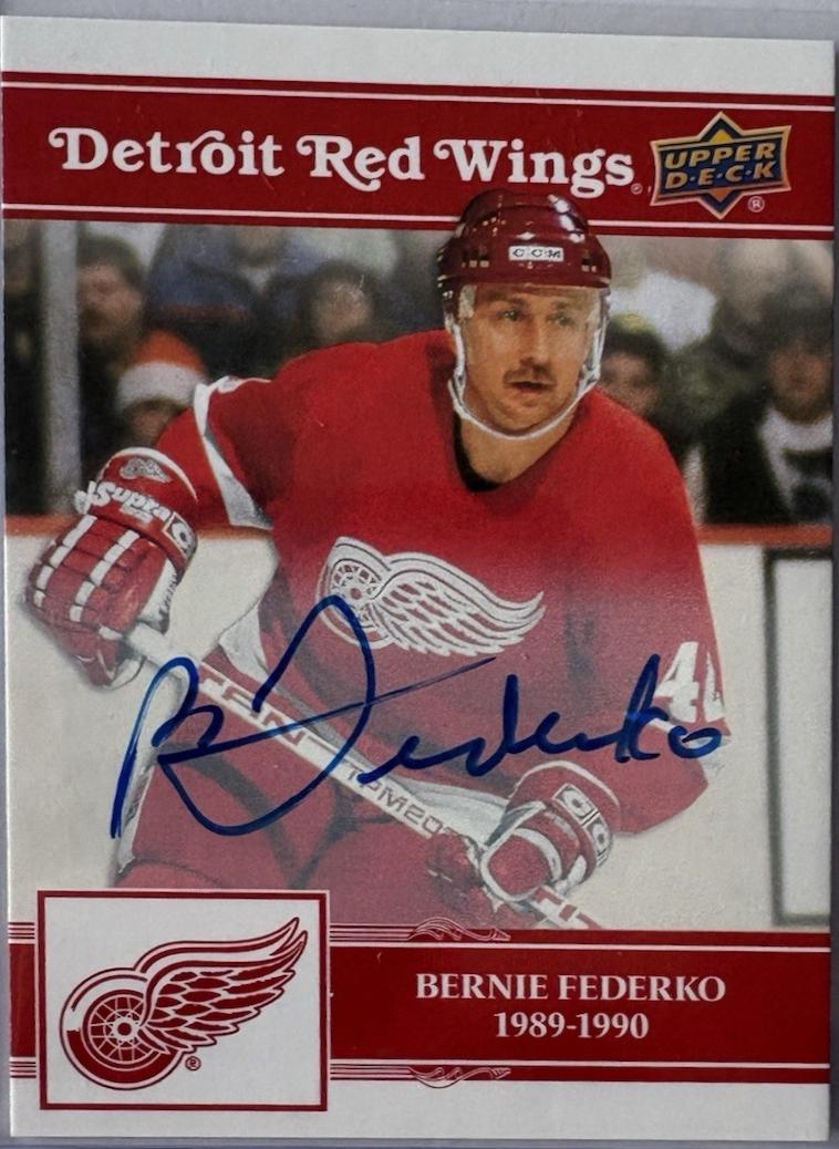 Bernie Federko [Gold Autograph] #69