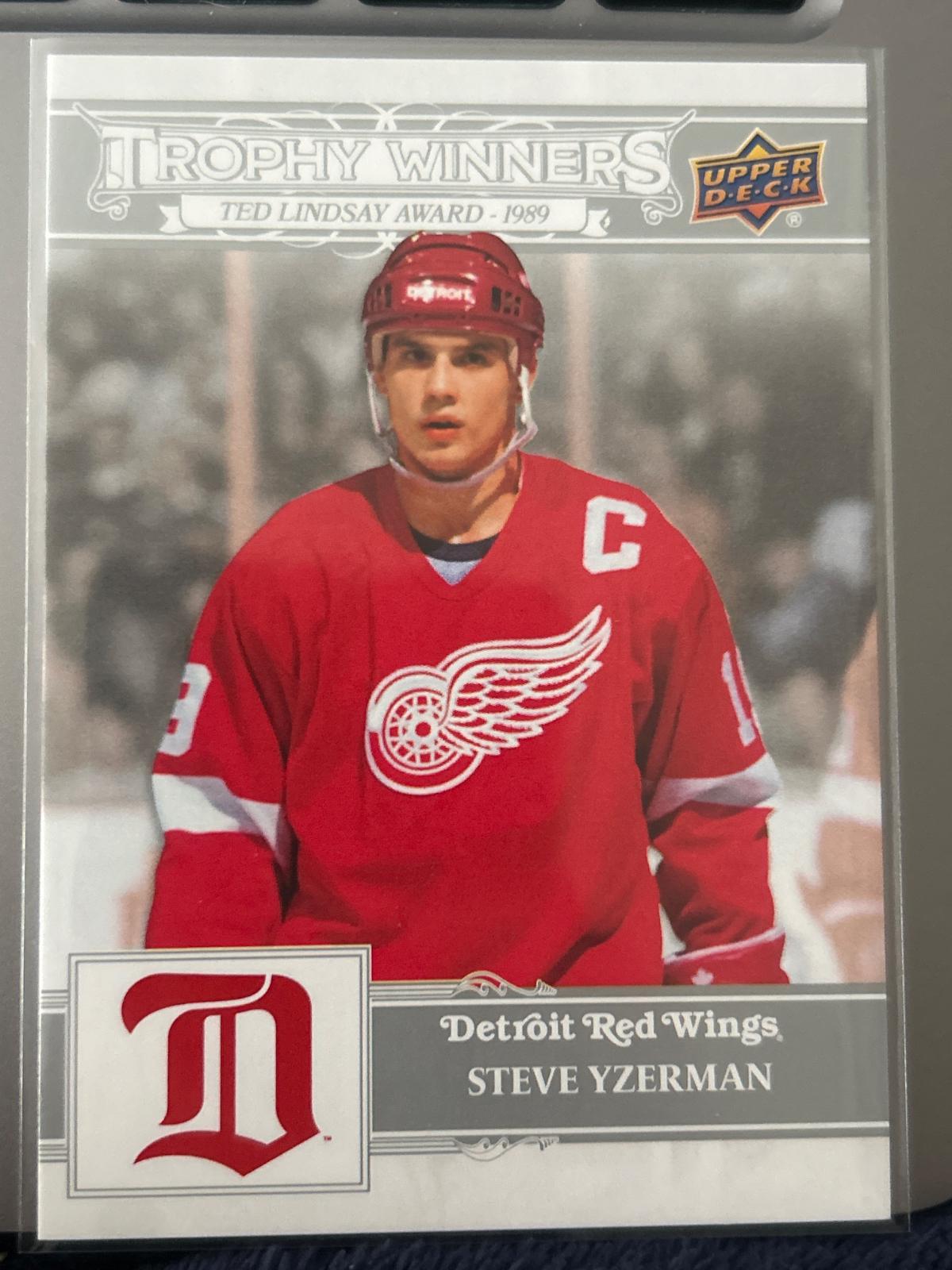 Steve Yzerman #145