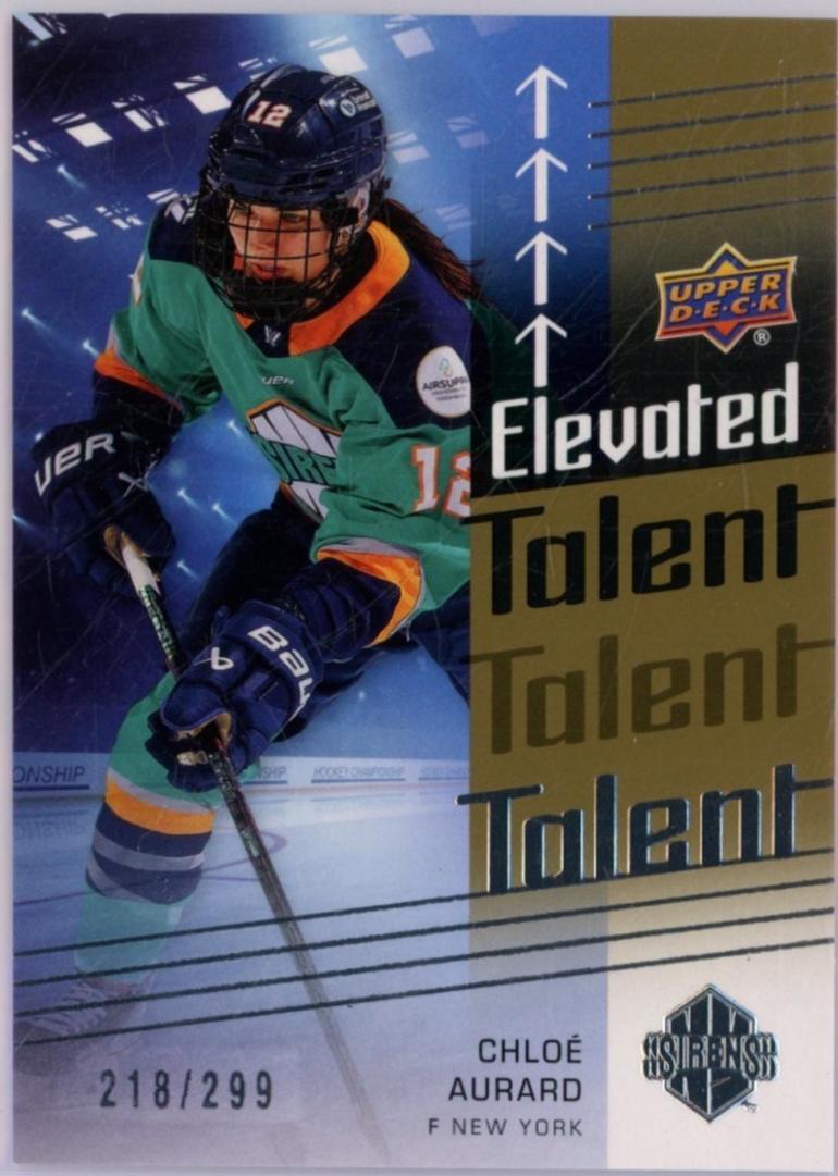 Chloe Aurard [Gold] #ET-8
