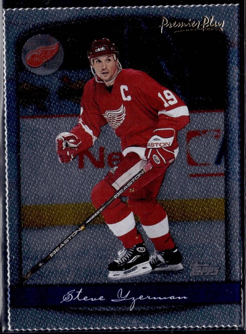 Steve Yzerman [Foil] #4