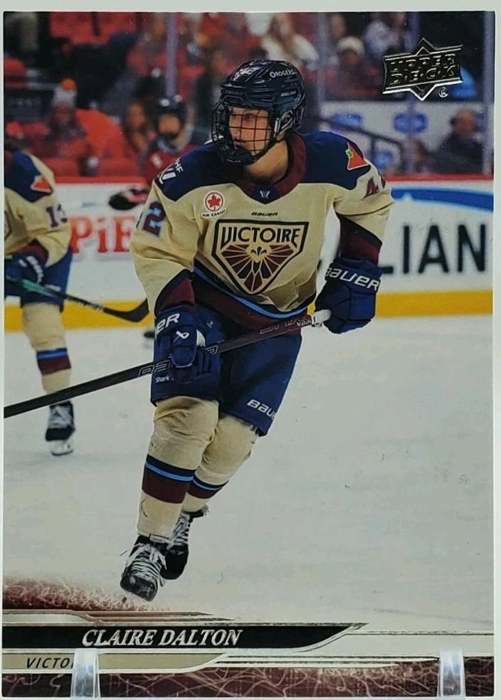 Claire Dalton #28